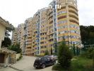 Есть трехкомнатная квартира в Сочи нужна квартира с ремонтом в Москве
